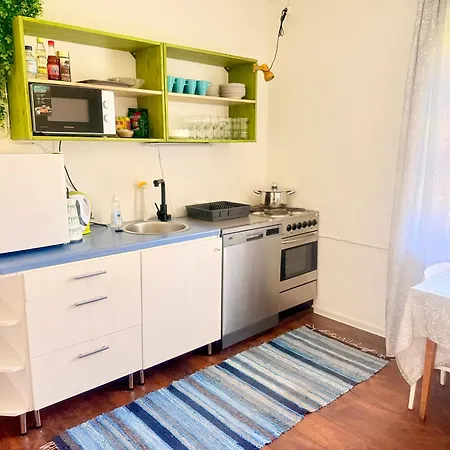 Private House, Walk To Old Town, Garden And Parking