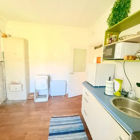 Private House, Walk To Old Town, Garden And Parking