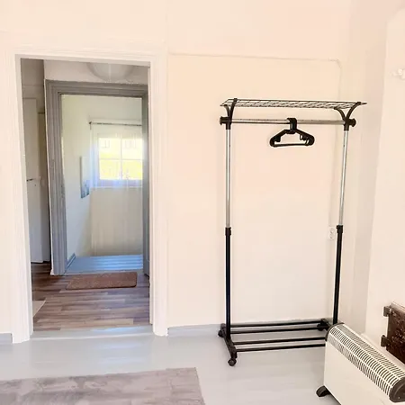 بيت للعطل Private House, Walk To Old Town, Garden And Parking *